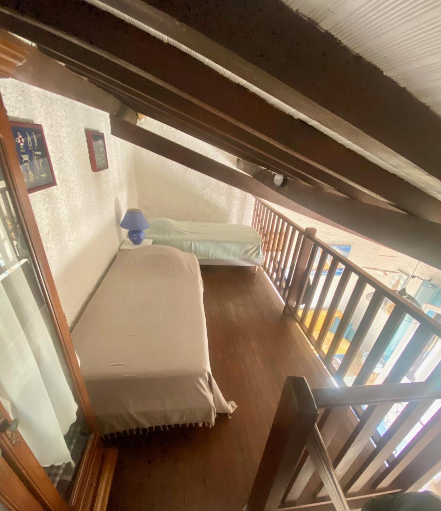 Tres Bel Appartement Les Pieds Dans L'Eau 아피에토 외부 사진