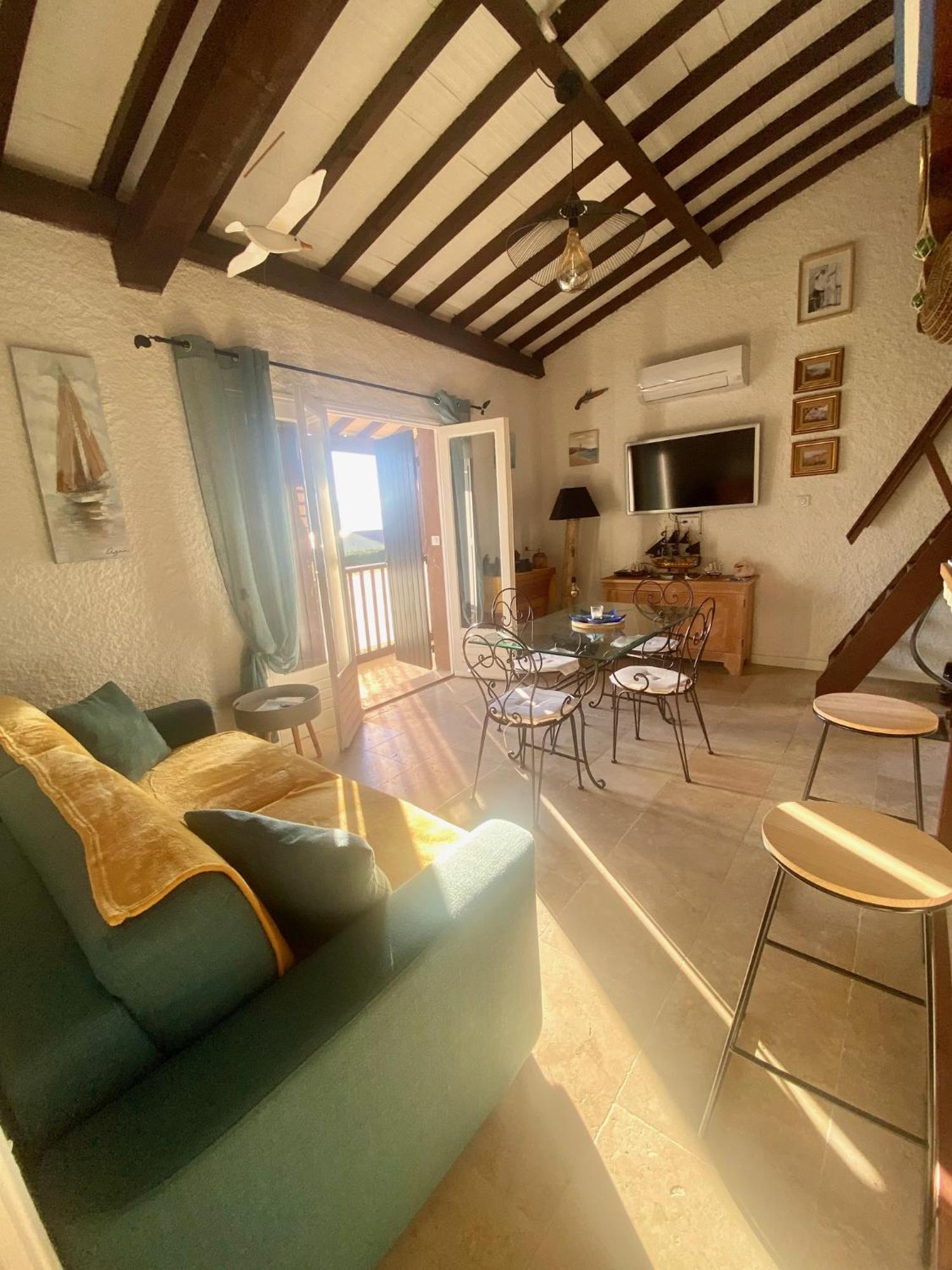 Tres Bel Appartement Les Pieds Dans L'Eau 아피에토 외부 사진