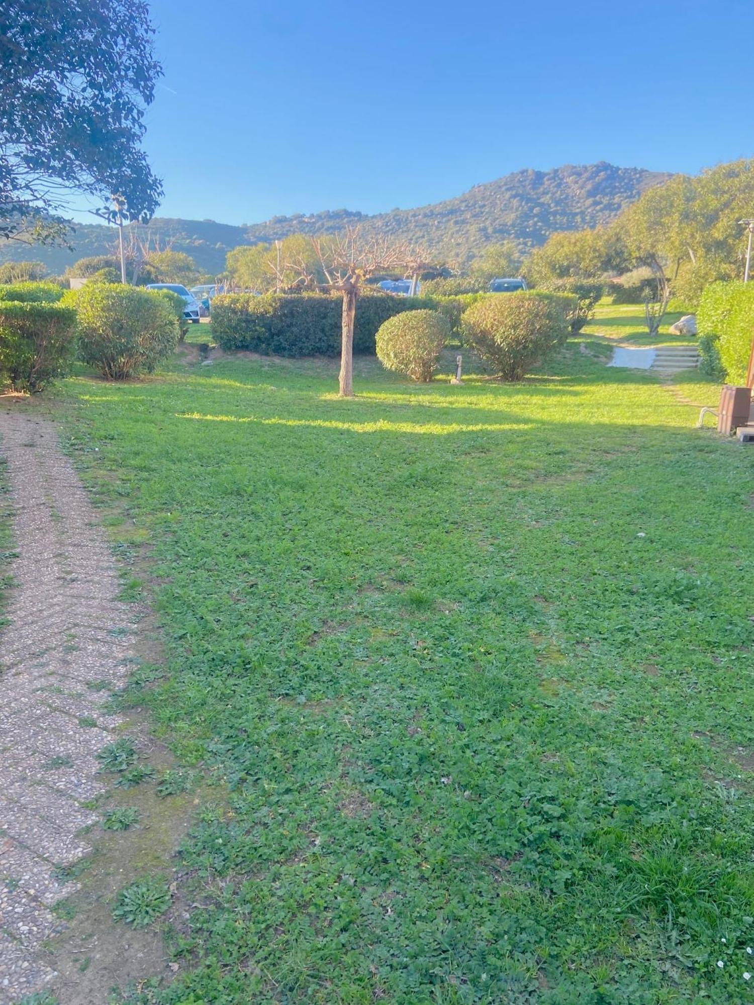 Tres Bel Appartement Les Pieds Dans L'Eau 아피에토 외부 사진
